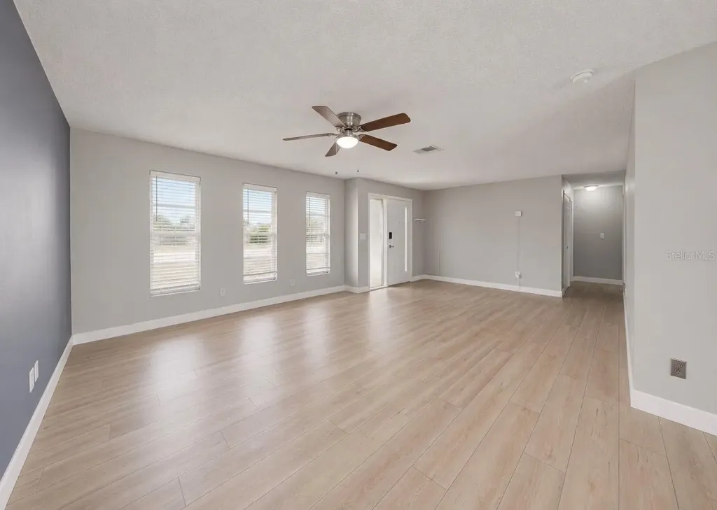 1729 Bikini Court Cape Coral FL 33904
