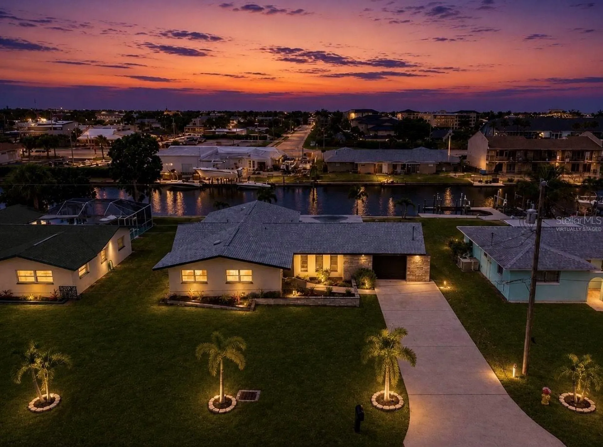 1729 Bikini Court Cape Coral FL 33904