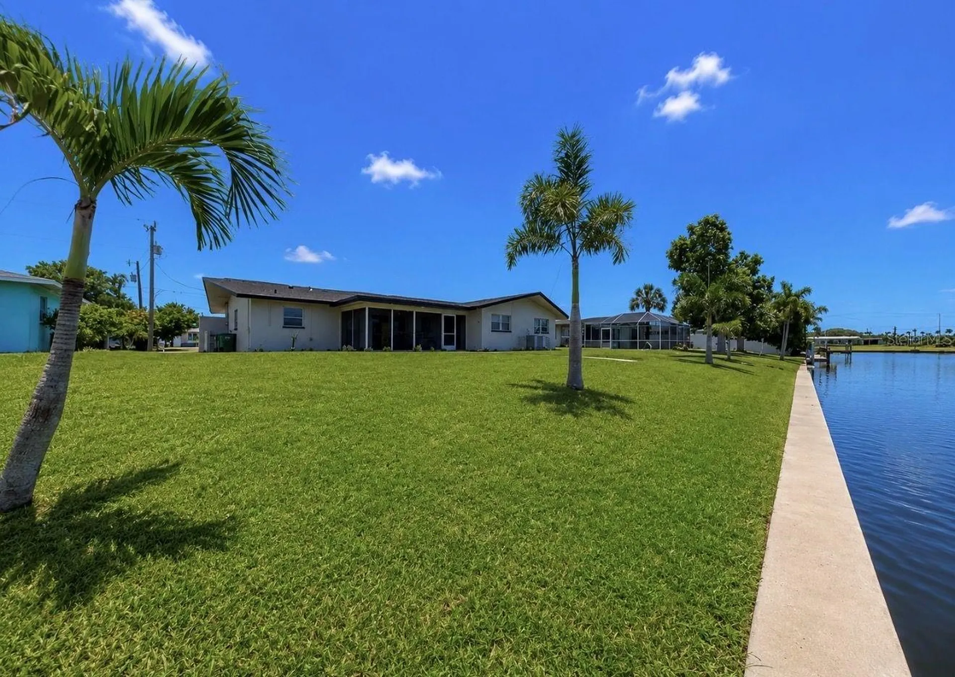 1729 Bikini Court Cape Coral FL 33904