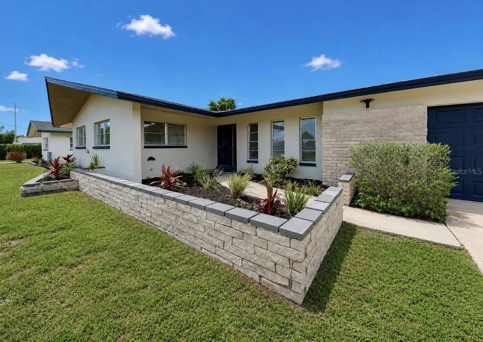 1729 Bikini Court Cape Coral FL 33904