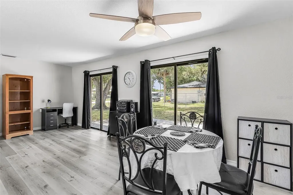 943 W Tarpon Boulevard NW Port Charlotte FL 33952