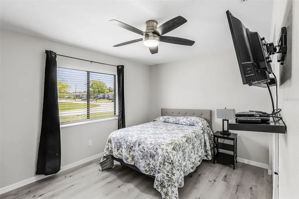 943 W Tarpon Boulevard NW Port Charlotte FL 33952