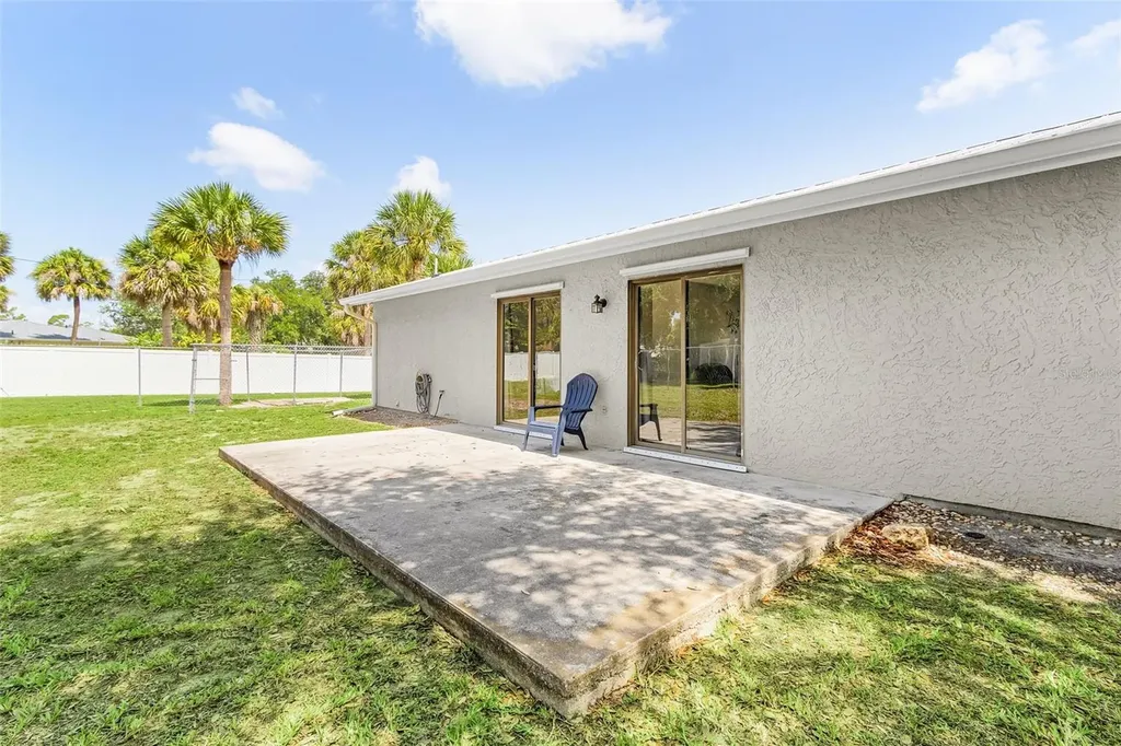 943 W Tarpon Boulevard NW Port Charlotte FL 33952