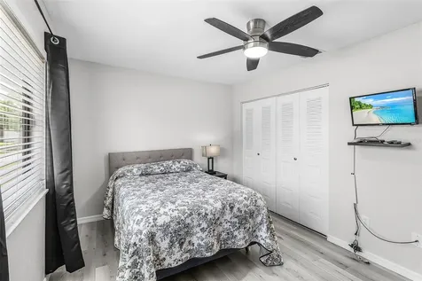 943 W Tarpon Boulevard NW Port Charlotte FL 33952