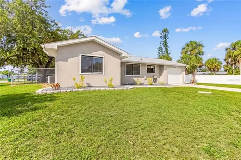 943 W Tarpon Boulevard NW Port Charlotte FL 33952