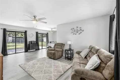 943 W Tarpon Boulevard NW Port Charlotte FL 33952