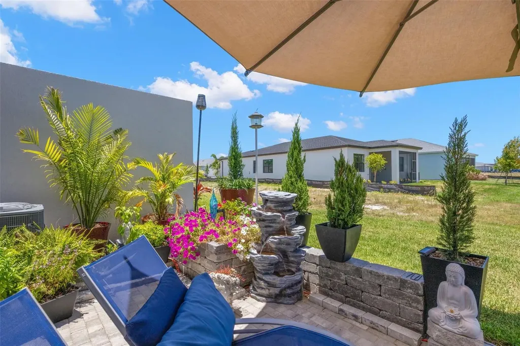 5828 Windbreak Court Apollo Beach FL 33572