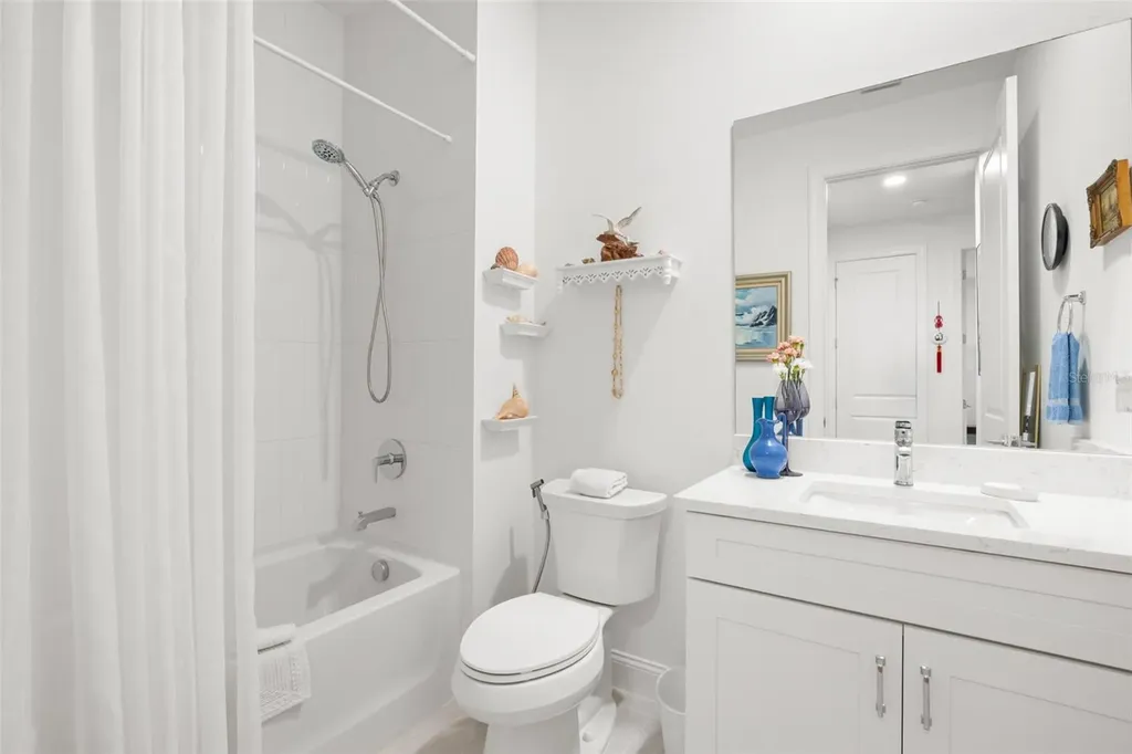 5828 Windbreak Court Apollo Beach FL 33572