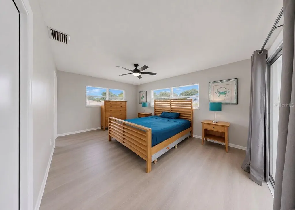 1725 Bikini Court Cape Coral FL 33904
