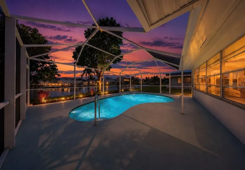 1725 Bikini Court Cape Coral FL 33904
