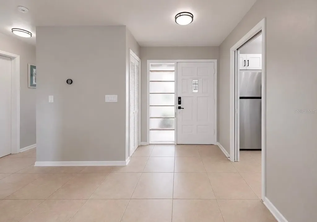 1725 Bikini Court Cape Coral FL 33904