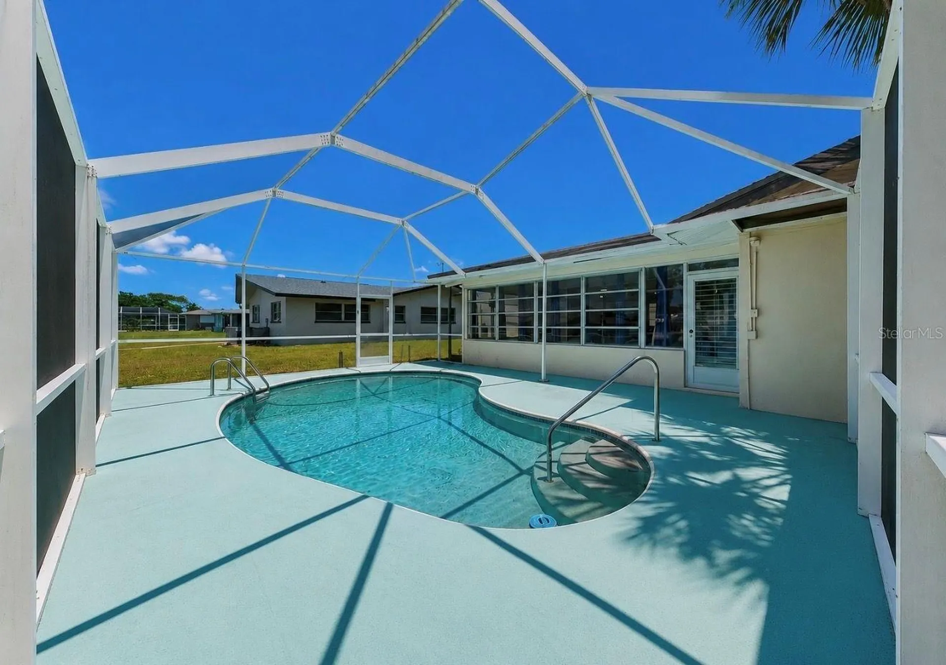 1725 Bikini Court Cape Coral FL 33904