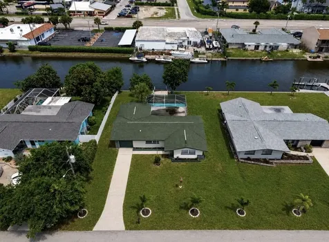 1725 Bikini Court Cape Coral FL 33904