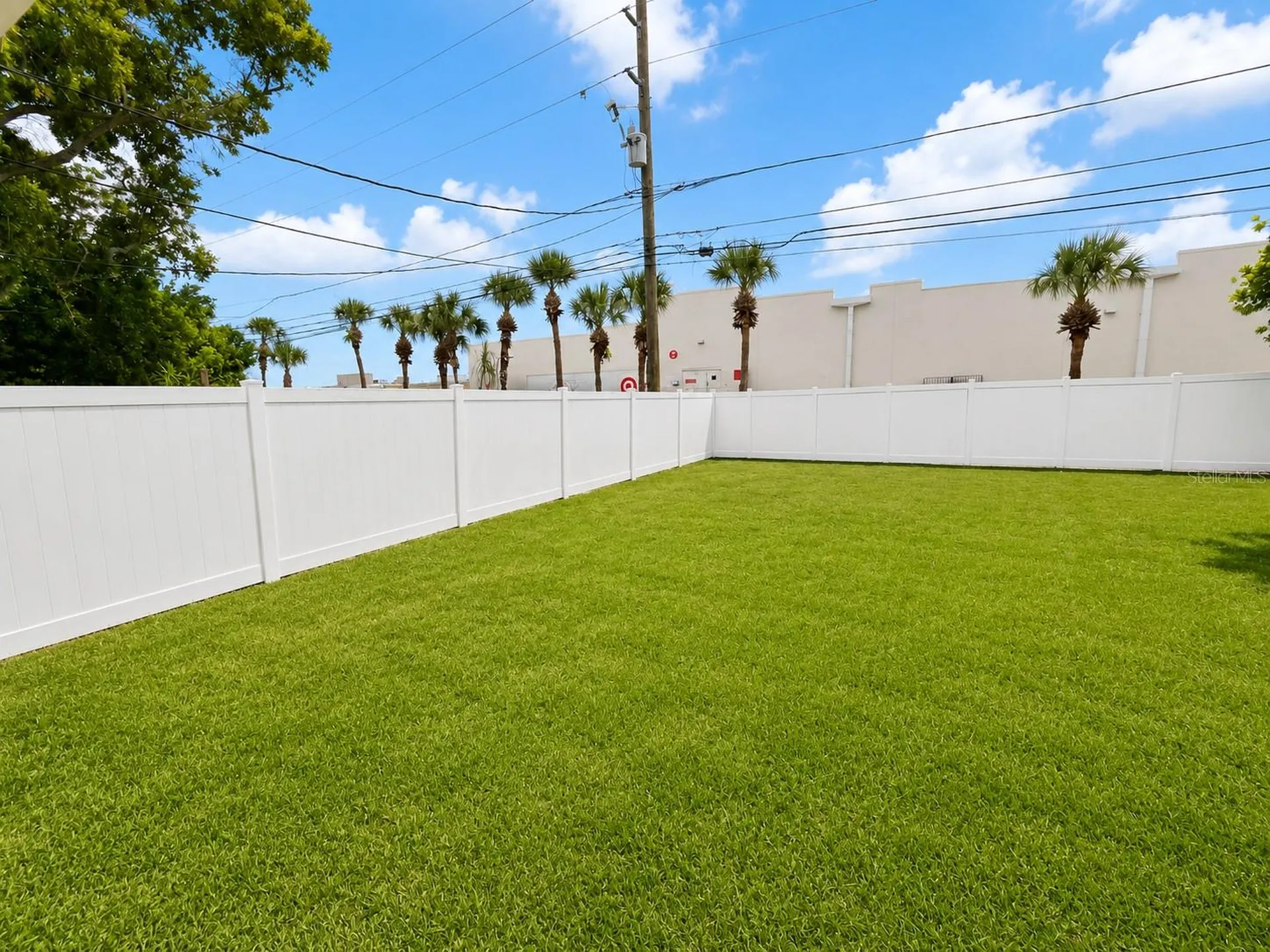 8120 7th Street N St Petersburg FL 33702