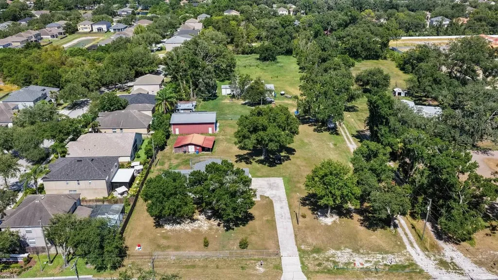 5604 Watson Road Riverview FL 33578