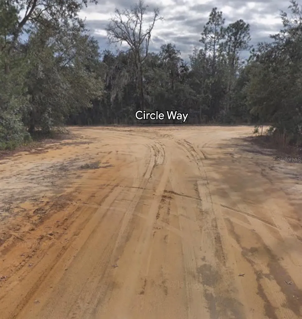 Denise Street Interlachen FL 32148