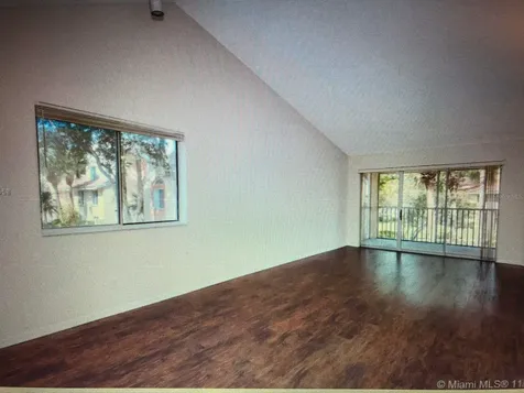 1040 Coral Springs Club Coral Springs FL 33071