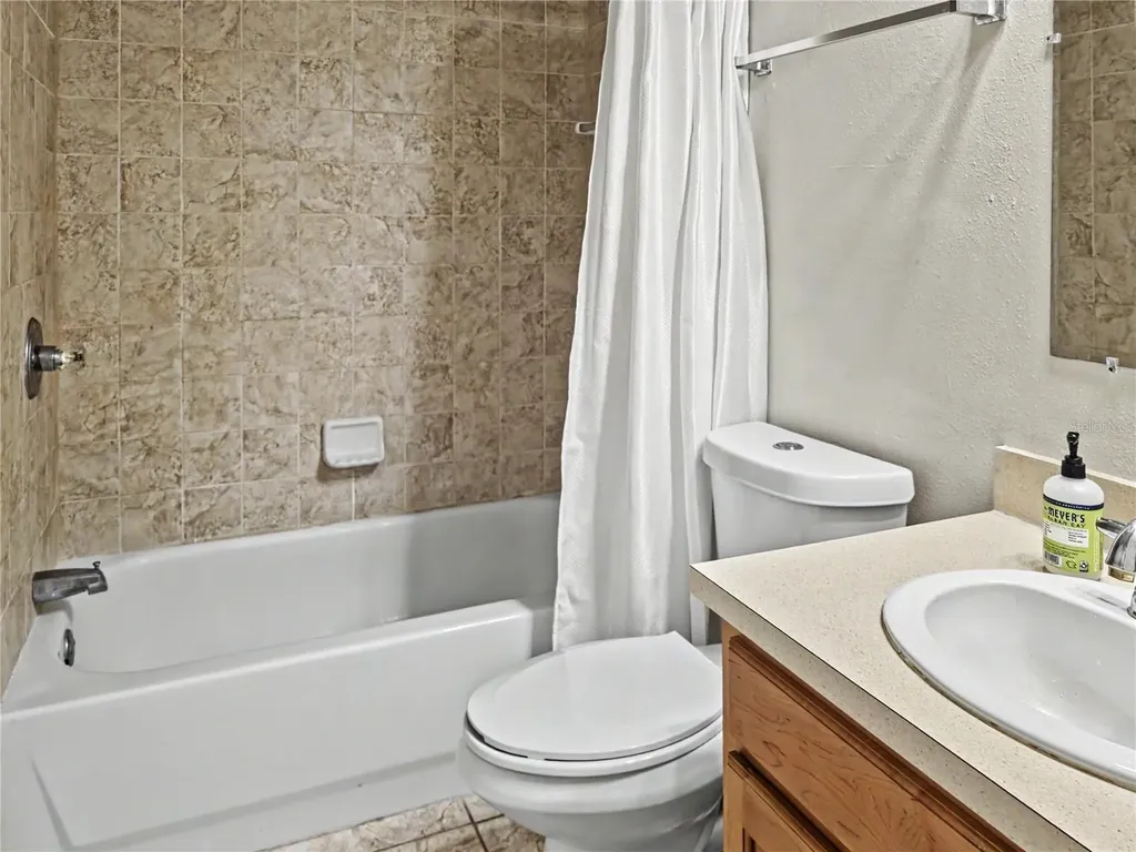 247 Los Prados Drive Safety Harbor FL 34695