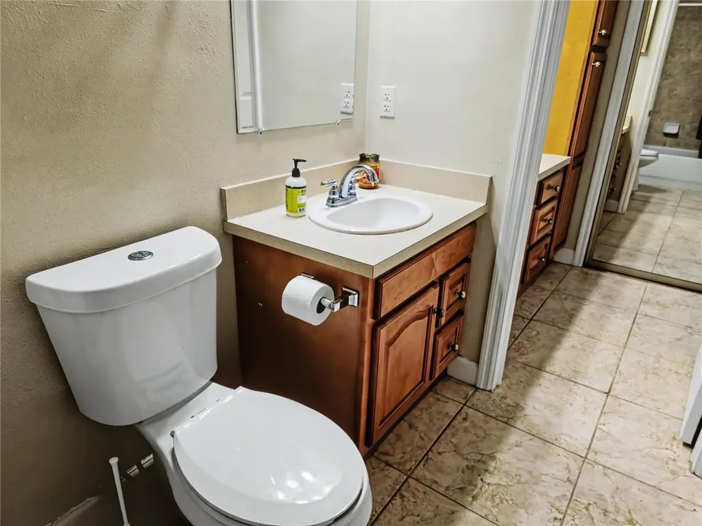 247 Los Prados Drive Safety Harbor FL 34695