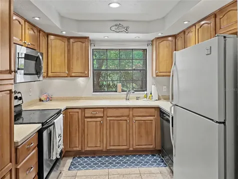 247 Los Prados Drive Safety Harbor FL 34695