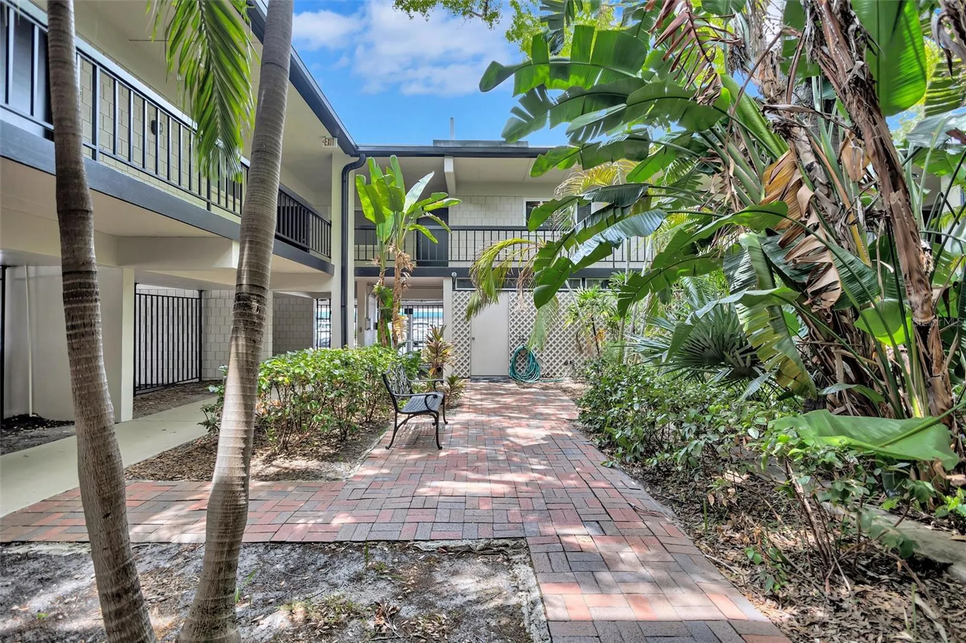 3232 S Macdill Avenue Tampa FL 33629