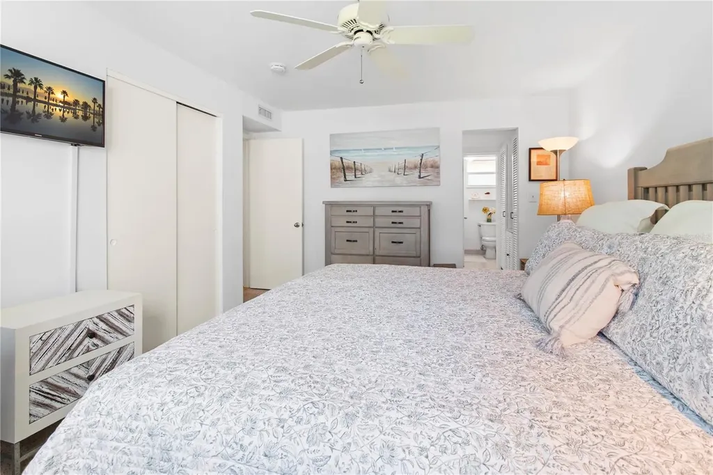 4340 Falmouth Drive Longboat Key FL 34228