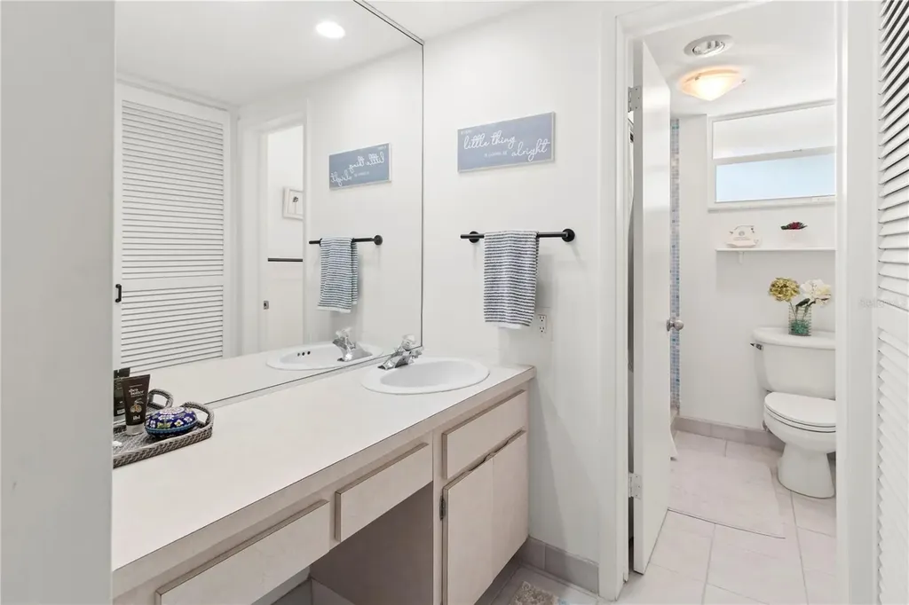 4340 Falmouth Drive Longboat Key FL 34228