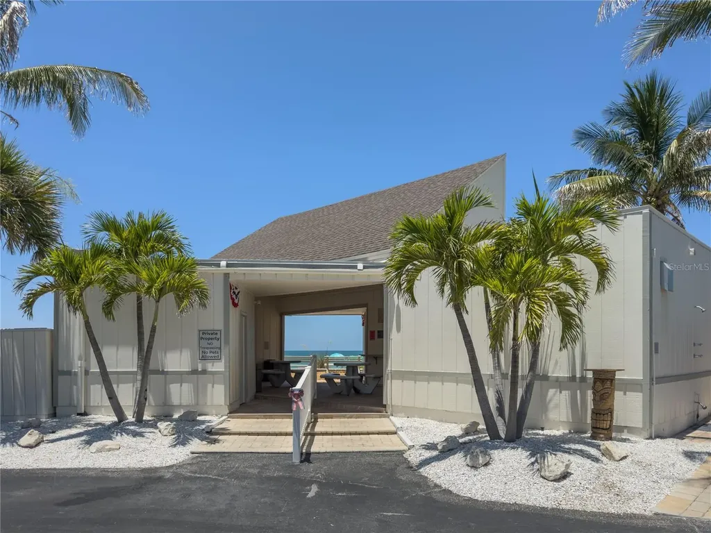 4340 Falmouth Drive Longboat Key FL 34228
