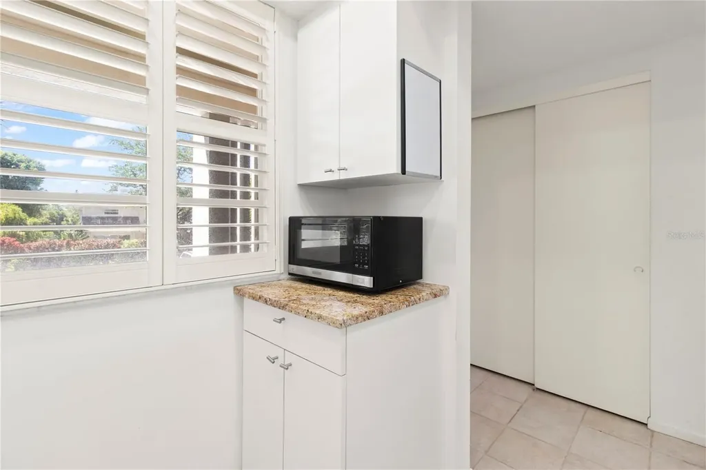 4340 Falmouth Drive Longboat Key FL 34228