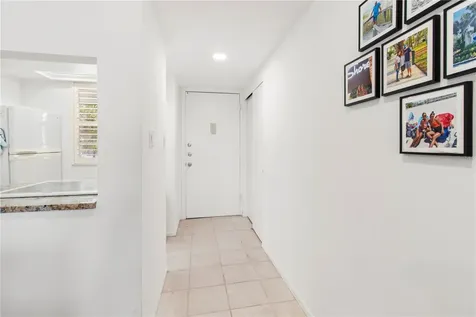 4340 Falmouth Drive Longboat Key FL 34228
