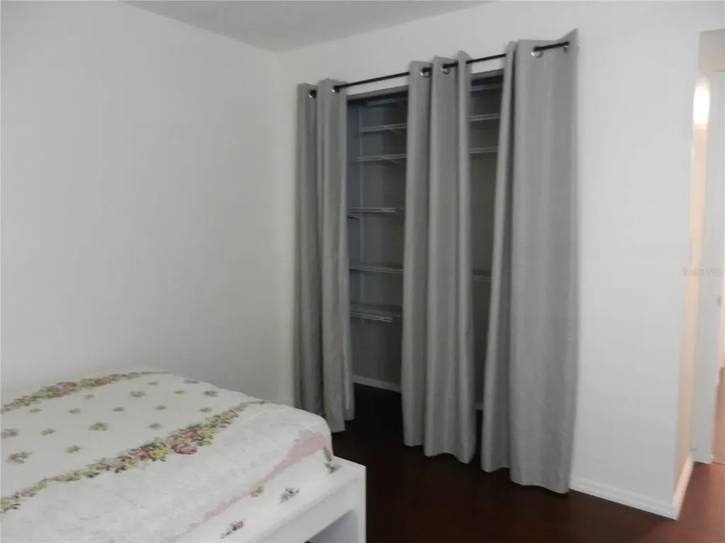 4013 Dream Oak Place Tampa FL 33613