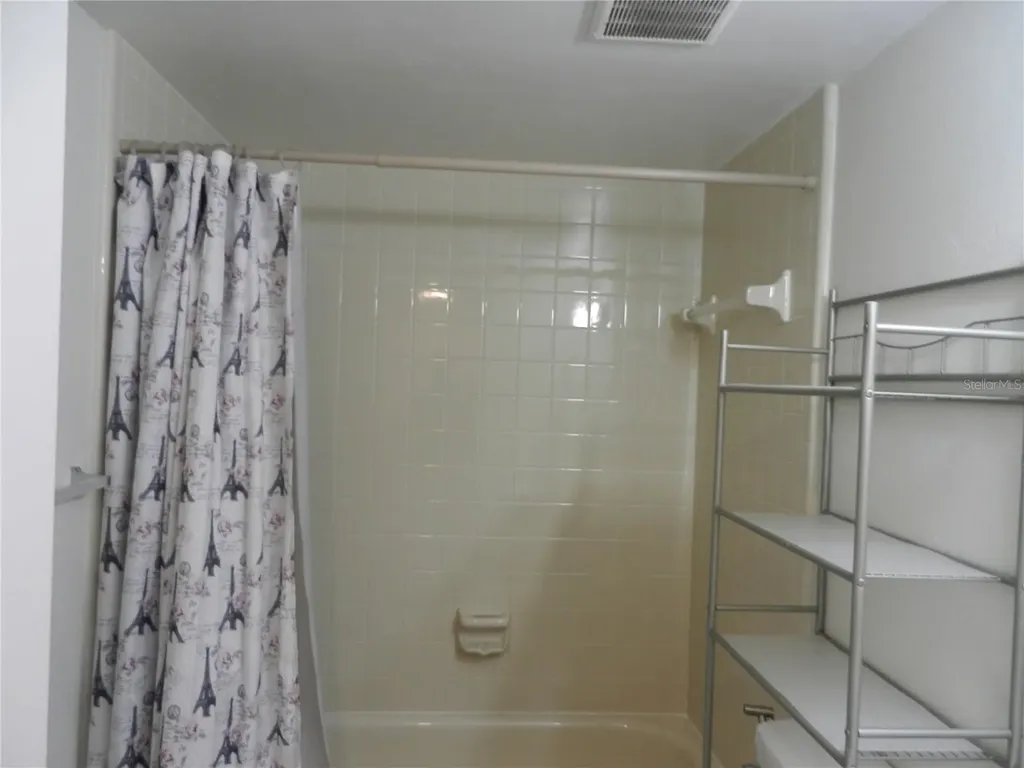 4013 Dream Oak Place Tampa FL 33613