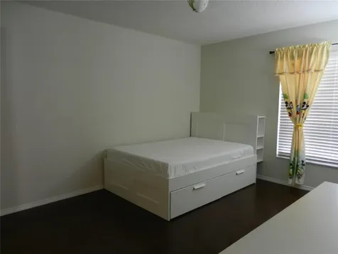 4013 Dream Oak Place Tampa FL 33613