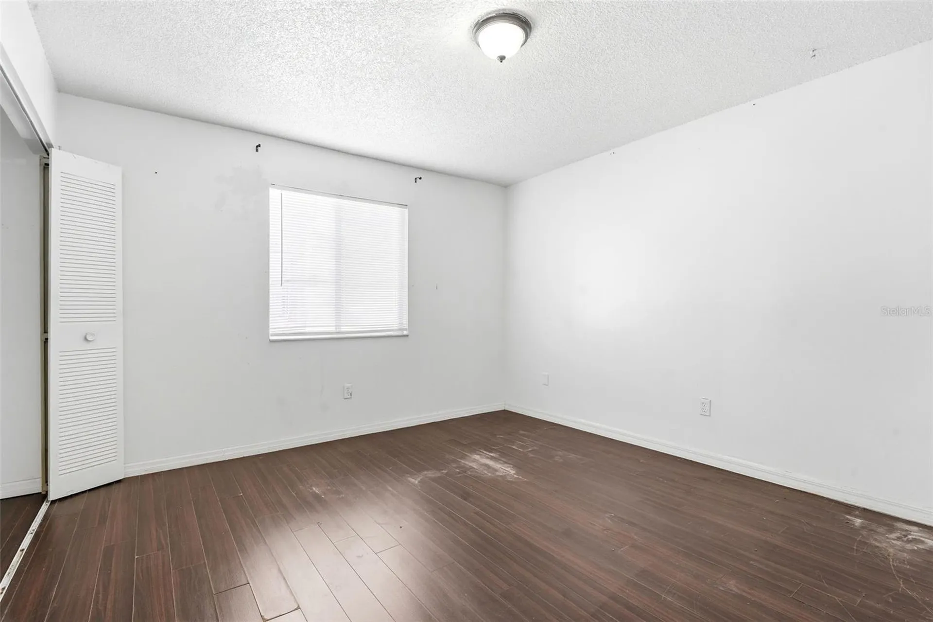 2868 N Powers Drive Orlando FL 32818