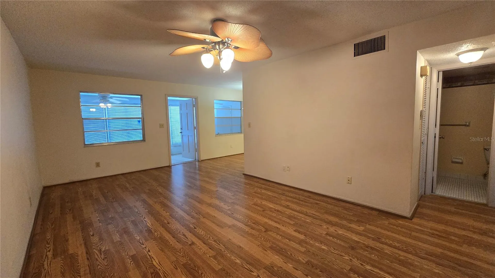 3540 32nd Avenue N St Petersburg FL 33713