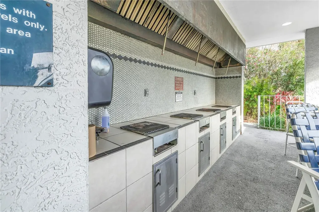 2333 Feather Sound Drive Clearwater FL 33762