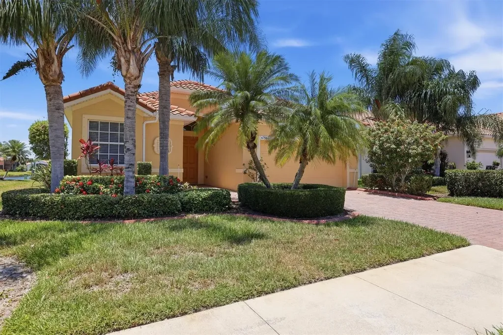 6755 41st Street Circle E Sarasota FL 34243