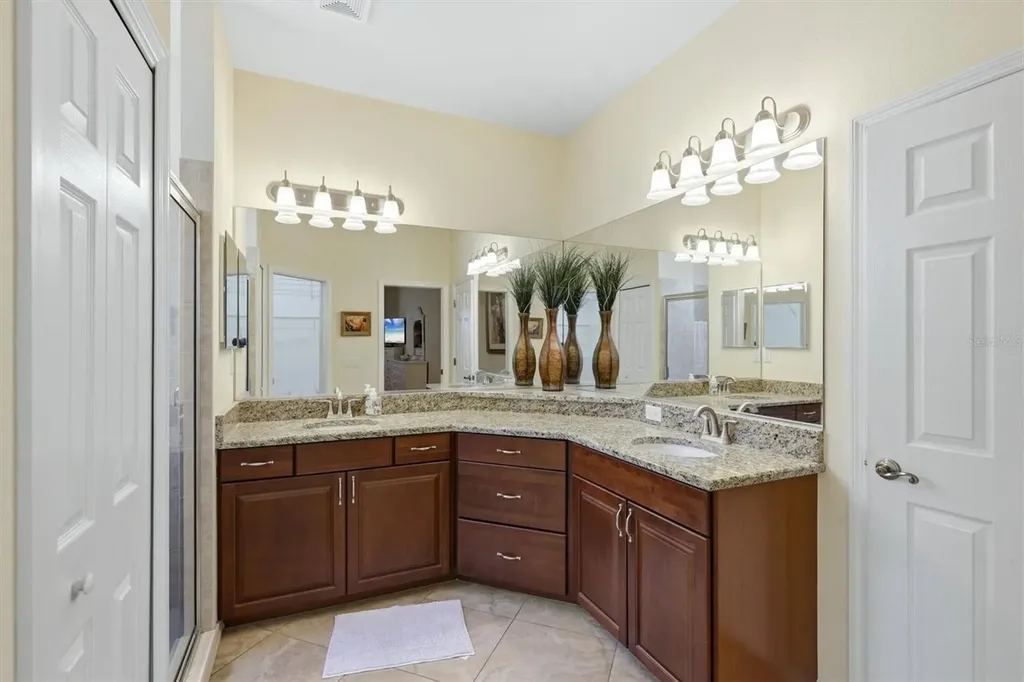 6755 41st Street Circle E Sarasota FL 34243