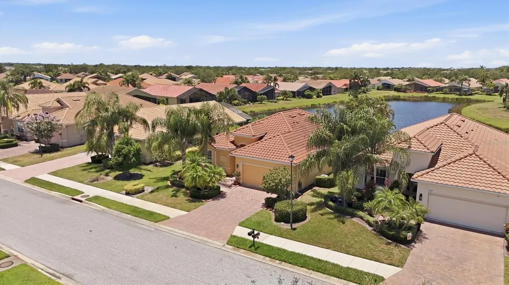 6755 41st Street Circle E Sarasota FL 34243