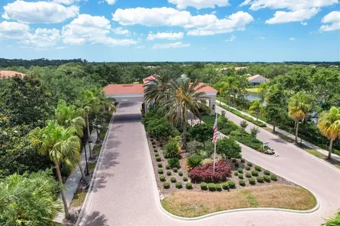 6755 41st Street Circle E Sarasota FL 34243