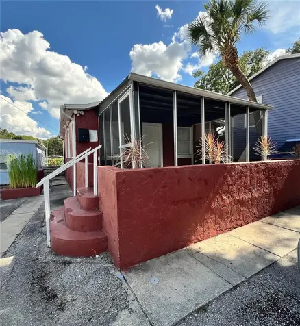 1314 1/2 E Gore Street Orlando FL 32806