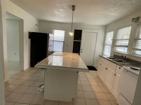 1314 1/2 E Gore Street Orlando FL 32806