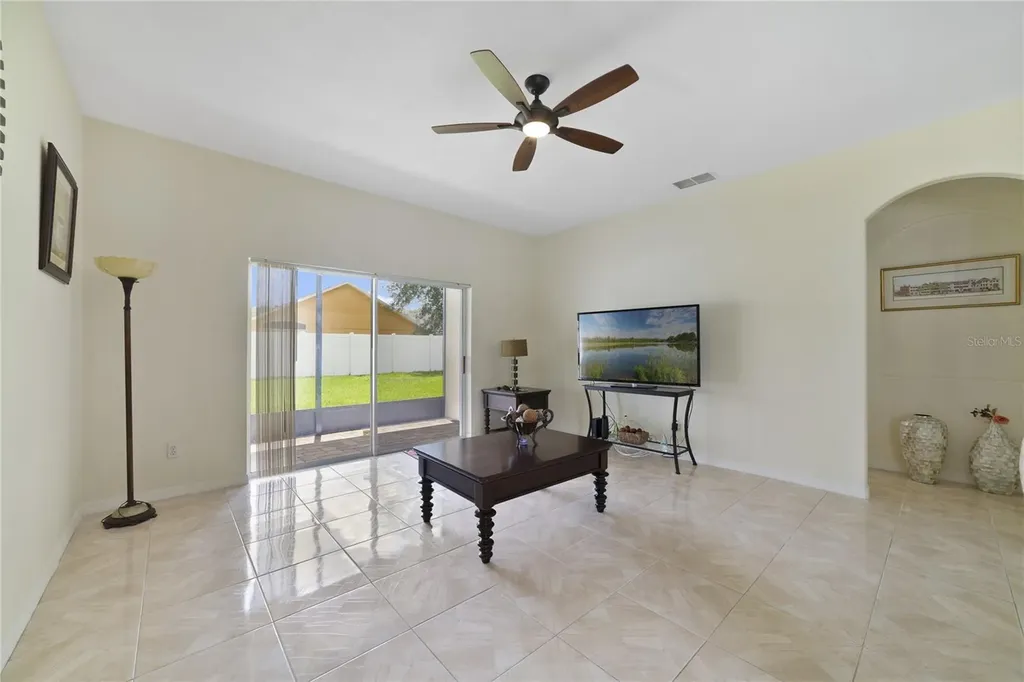 8376 Port Lancashire Drive Orlando FL 32829
