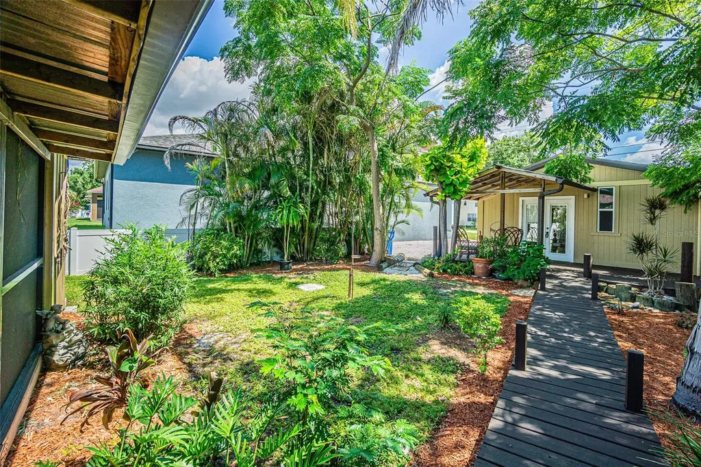 11350 Memorial Highway Tampa FL 33635