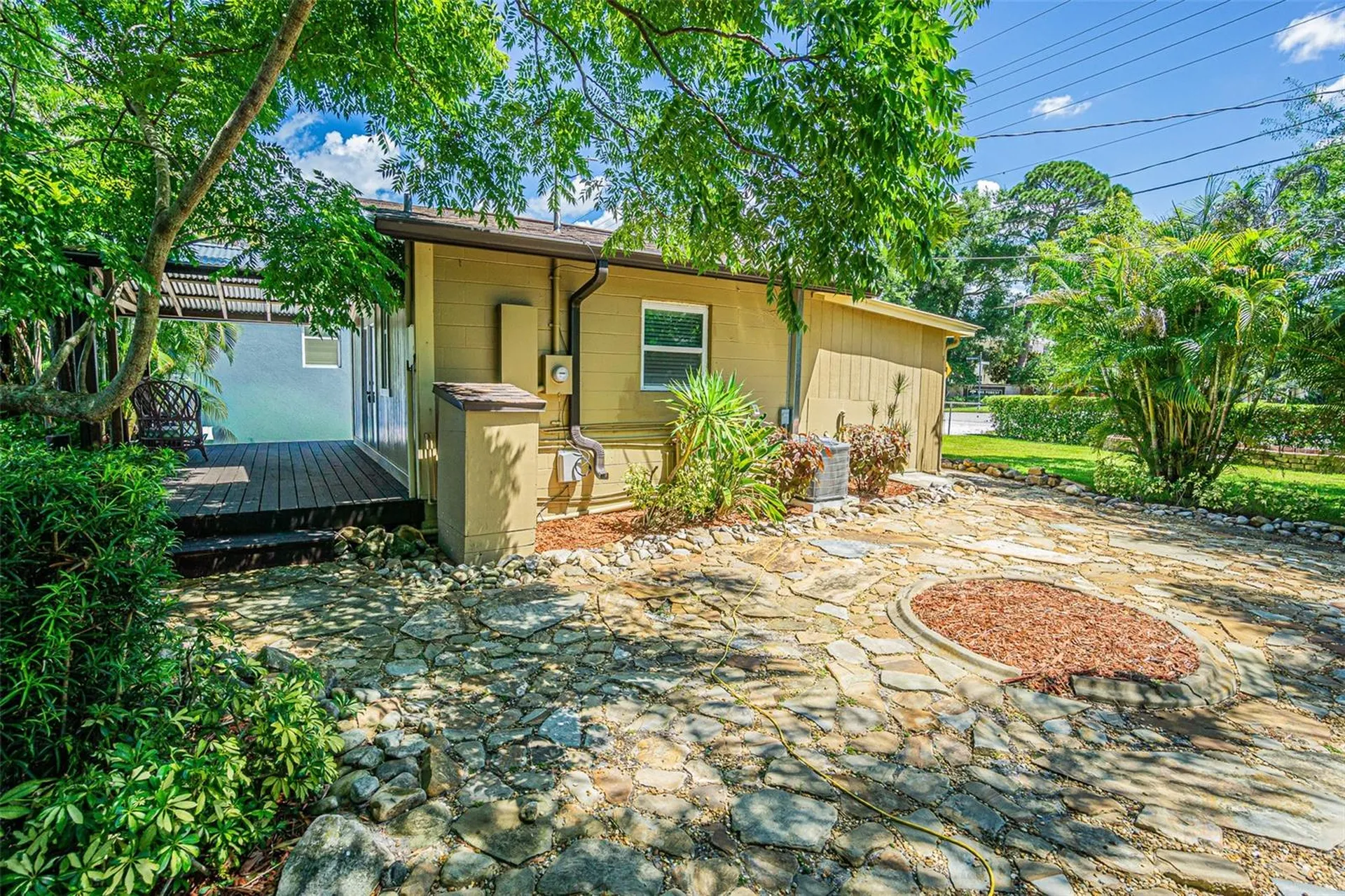 11350 Memorial Highway Tampa FL 33635