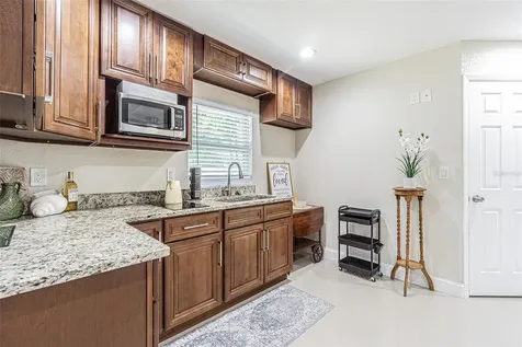 11350 Memorial Highway Tampa FL 33635
