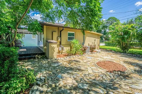 11350 Memorial Highway Tampa FL 33635