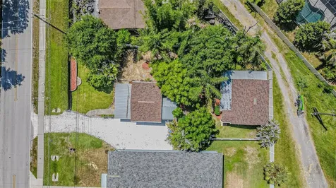 11350 Memorial Highway Tampa FL 33635