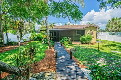 11350 Memorial Highway Tampa FL 33635