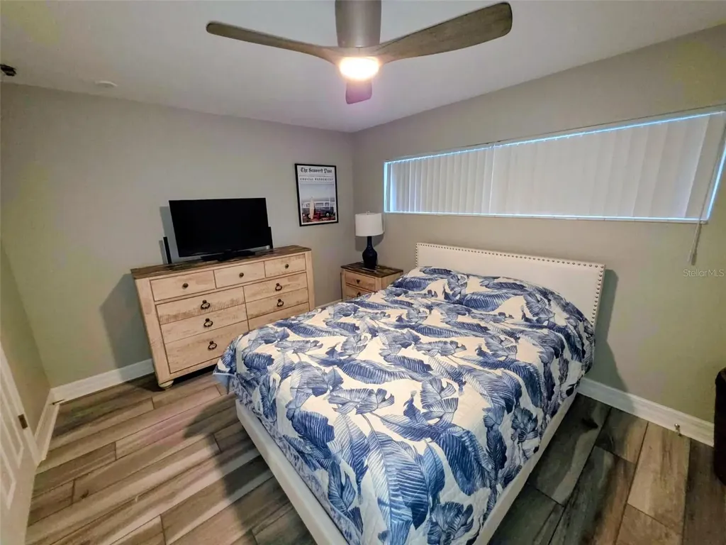 2566 Gary Circle Dunedin FL 34698